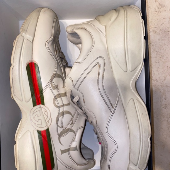 Gucci Rhyton Men’s Sneakers - Picture 2 of 4